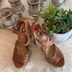 G By Guess Women’s Ankle Strap High Heels Shoes Size 6